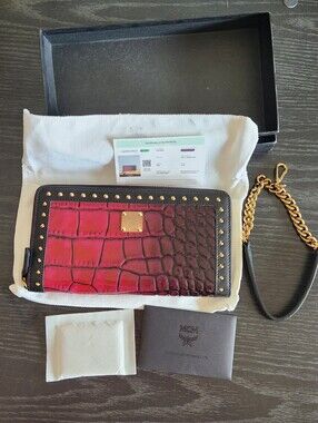 NWT MCM Croc-Embossed Ombre Zip Wallet/ Clutch Deep Burgundy with Gold Studs
